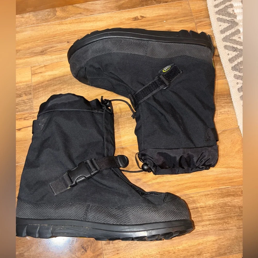 NEOS 10